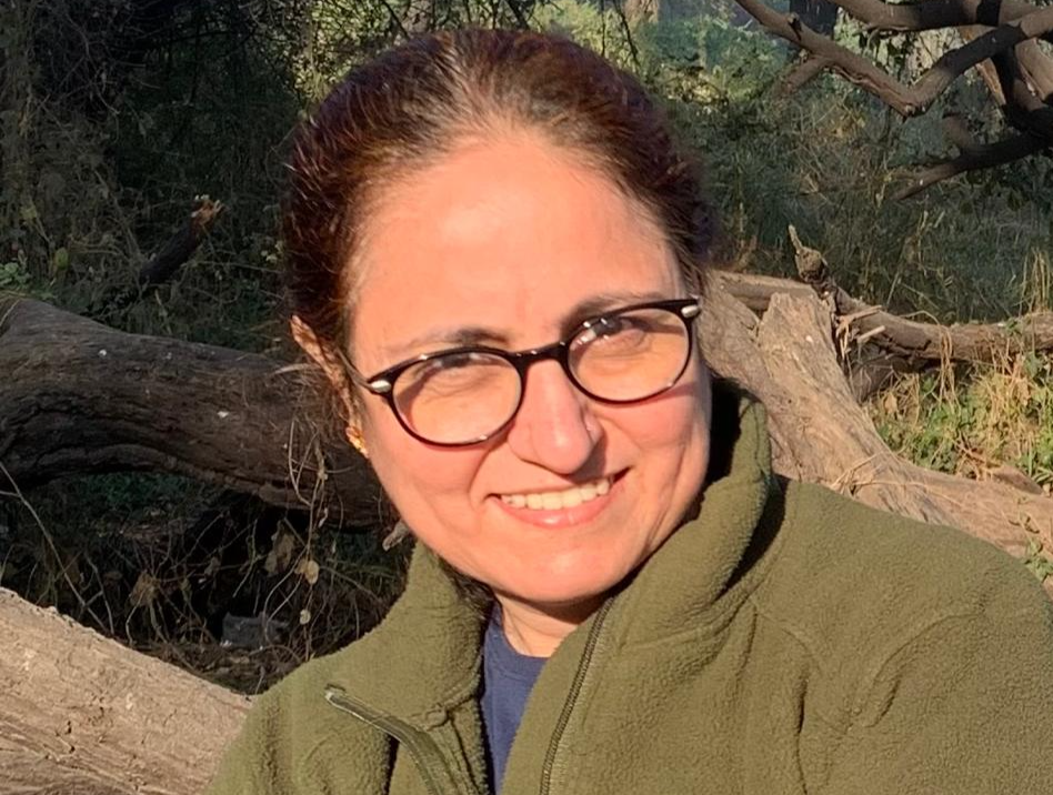 royal maternity&nursing home services dr simmi p. gohel